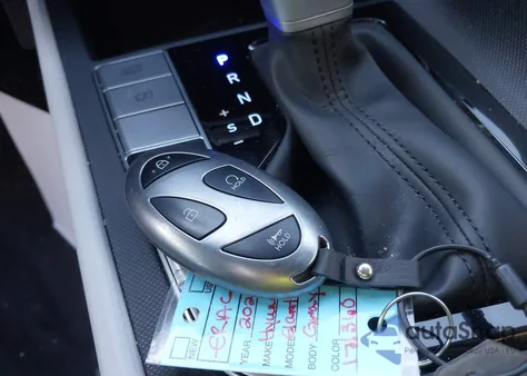 2025 Hyundai Elantra Hybrid Limited z USA, uszkodzony, nr VIN KMHLN4DJ2SU169050